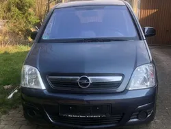 Blau Gebraucht 2009 Opel Meriva Innovation Van / Kleinbus | 2.000 € (Fairer Preis)