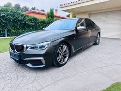 Grau Gebraucht 2018 BMW M760 Performance Limousine | 52.000 €