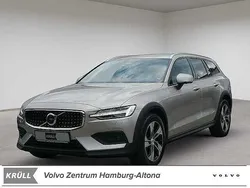 Gebraucht 2022 Volvo V60 CC Kombi | 33.850 € (Guter Preis)