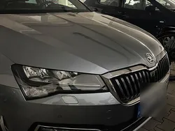 Grau Gebraucht 2021 Skoda Superb Style Kombi | 26.000 € (Superpreis)