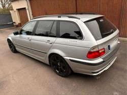 Silber Gebraucht 2001 BMW 330 Kombi | 7.999 € (Fairer Preis)