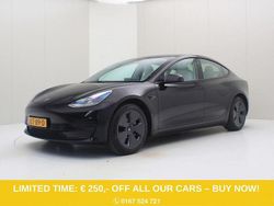 Schwarz Gebraucht 2021 Tesla Model 3 Standard Range Limousine | 23.900 € (Guter Preis)