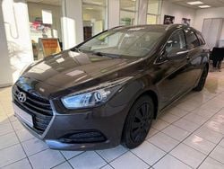 Braun Gebraucht 2016 Hyundai i40 Classic Kombi | 9.350 € (Fairer Preis)
