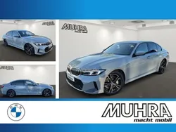 Grau Gebraucht 2024 BMW 330 M Sport Limousine | 52.440 € (Guter Preis)