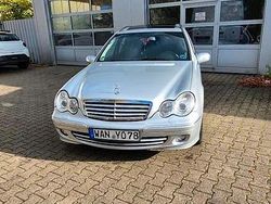 Silber Gebraucht 2006 Mercedes C220 Kombi | 3.900 € (Etwas zu teuer)