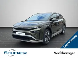 Olibogrün metallic (metallic) Gebraucht 2025 Skoda Enyaq iV SUV | 39.990 € (Guter Preis)
