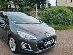 Grau Gebraucht 2012 Peugeot 308 CC Cabrio | 9.200 € (Etwas zu teuer)