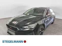 Mitternachtsschwarz Gebraucht 2024 Cupra Leon Limousine | 31.810 € (Fairer Preis)