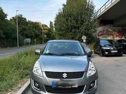 Grau Gebraucht 2015 Suzuki Swift Comfort Kleinwagen | 6.000 € (Fairer Preis)