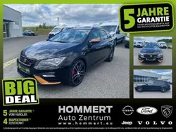 Mitternachtsschwarz (metallic) Gebraucht 2018 Seat Leon ST Kombi | 20.890 € (Etwas zu teuer)