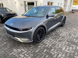 Grau Gebraucht 2024 Hyundai Ioniq 6 Techniq Limousine | 23.990 €
