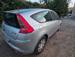 Silber Gebraucht 2006 Citroën C4 Coupé | 2.500 € (Etwas zu teuer)