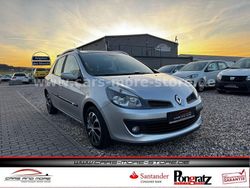 Silber Gebraucht 2008 Renault Clio II Dynamique Limousine | 4.990 € (Teuer)