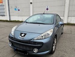 Grau Gebraucht 2008 Peugeot 207 Cabrio | 1.790 € (Superpreis)