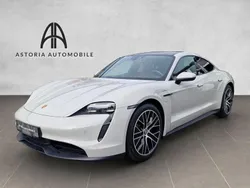 Kreidegrau Gebraucht 2022 Porsche Taycan Limousine | 67.911 € (Fairer Preis)