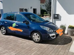 Blau Gebraucht 2010 Renault Scénic III Dynamique Van / Kleinbus | 2.800 € (Guter Preis)