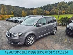 Grau Gebraucht 2010 VW Touran Freestyle Van / Kleinbus | 4.500 € (Guter Preis)