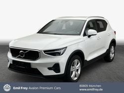 Weiß Gebraucht 2024 Volvo XC40 Core SUV | 29.990 € (Superpreis)