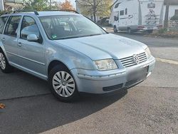 Blau Gebraucht 2004 VW Bora Pacific Limousine | 3.950 € (Teuer)