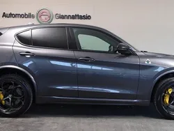 Grau Gebraucht 2021 Alfa Romeo Stelvio Quadrifoglio SUV | 51.990 € (Guter Preis)