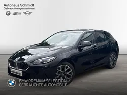 Saphirschwarz Gebraucht 2024 BMW 120 Sport Line Kleinwagen | 32.330 € (Guter Preis)