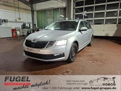 Brilliantsilber metallic Gebraucht 2020 Skoda Octavia Ambition Kombi | 13.995 € (Superpreis)