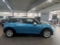 Blau Gebraucht 2019 Mini Cooper D Pepper Kleinwagen | 15.400 € (Fairer Preis)