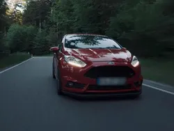 Rot Gebraucht 2015 Ford Fiesta ST Kleinwagen | 12.500 €