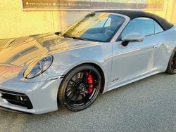 Grau Gebraucht 2024 Porsche 911 Carrera 4 Cabriolet Cabrio | 164.900 € (Guter Preis)