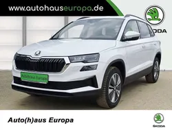 Moonweiss metallic Gebraucht 2024 Skoda Karoq Selection SUV | 26.490 € (Superpreis)