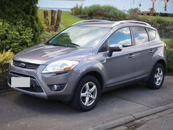 Braun Gebraucht 2012 Ford Kuga Titanium SUV | 6.600 € (Etwas zu teuer)