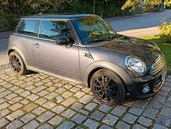 Grau Gebraucht 2012 Mini Cooper Kleinwagen | 5.800 € (Fairer Preis)