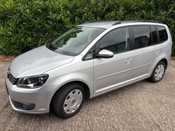 Silber Gebraucht 2012 VW Touran Van / Kleinbus | 6.900 € (Guter Preis)