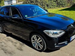 Schwarz Gebraucht 2011 BMW 116 Sport Line Kleinwagen | 7.500 € (Fairer Preis)
