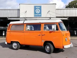 Orange Gebraucht 1973 VW T2 Van | 31.900 €