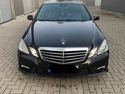 Schwarz Gebraucht 2010 Mercedes 350 Limousine | 10.900 €