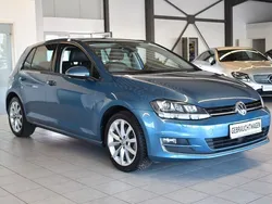 Blau Gebraucht 2016 VW Golf VII Highline Limousine | 13.999 € (Fairer Preis)
