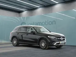 Schwarz Gebraucht 2023 Mercedes GLC220 Avantgarde SUV | 66.199 €