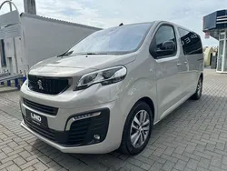 Silber Gebraucht 2022 Peugeot Traveller Business-Line Van / Kleinbus | 38.990 € (Fairer Preis)