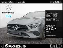 Grau metalliclack mountaingrau Gebraucht 2024 Mercedes A180 Progressive Limousine | 28.850 € (Fairer Preis)