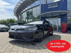 Grenadillschwarz Neu 2024 VW Passat R-line Kombi | 54.900 € (Fairer Preis)