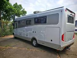 Silber Gebraucht 2023 Iveco Daily | 218.000 €