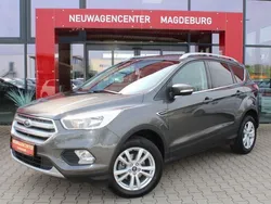 Grau Gebraucht 2019 Ford Kuga SUV | 13.980 € (Superpreis)