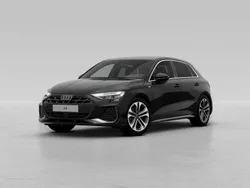 Mythosschwarz metallic Gebraucht 2024 Audi A3 S-Line Limousine | 36.400 € (Guter Preis)
