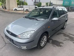 Silber Gebraucht 2004 Ford Focus Futura Kombi | 600 € (Superpreis)