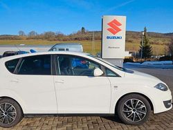 Weiß Gebraucht 2009 Seat Altea Sport Kleinwagen | 3.970 € (Fairer Preis)