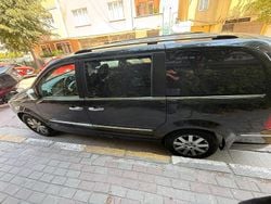Schwarz Gebraucht 2011 Chrysler Grand Voyager Van / Kleinbus | 7.000 € (Superpreis)