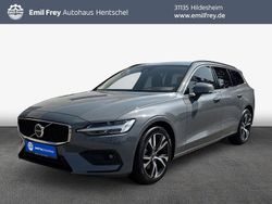 Grau Gebraucht 2024 Volvo V60 Core Kombi | 34.944 € (Guter Preis)