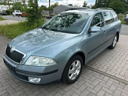 Blau Gebraucht 2006 Skoda Octavia Elegance Kombi | 2.890 € (Fairer Preis)