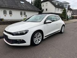 Weiß Gebraucht 2009 VW Scirocco Coupé | 8.300 € (Fairer Preis)